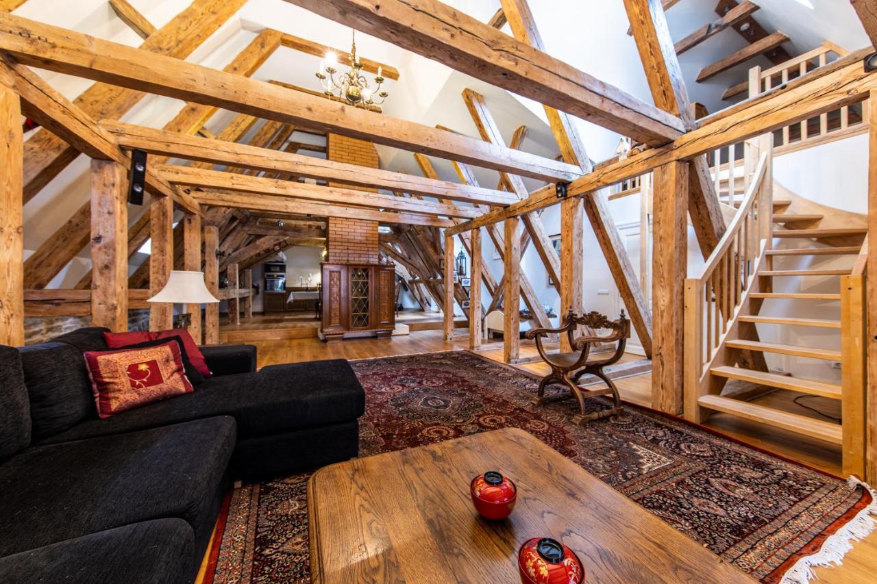 Old Town - Lai Apartment Таллин Экстерьер фото